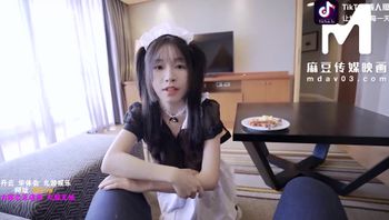 ModelMedia Asia - My sexy big tits maid would say dirty words to seduce me every day (uebvitba8b0)