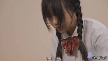 Sexy Chinese teen Yuli in uniform fucks with her boyfriend. (okhuefb5e4a)